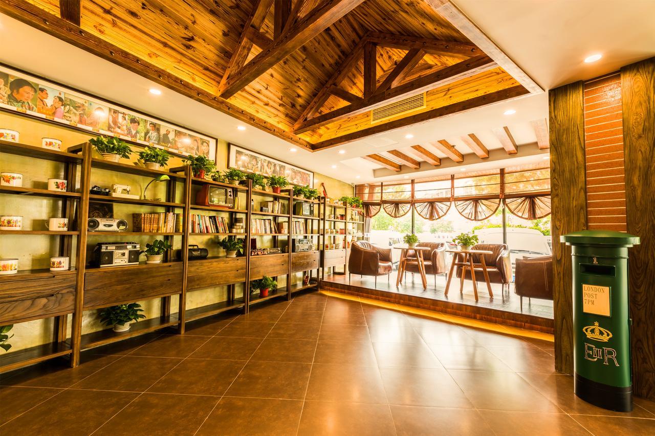 Nostalgia Hotel Near Tianjin Polar Ocean Word- Tianjin Fonte Joy World, 10 Minutes Drive Away From Tianjin Tanggu High-Speed Railway Station, Free Ice-Cream, Mineral Water, Snacks And Laundry Service, English Communication Well Dış mekan fotoğraf