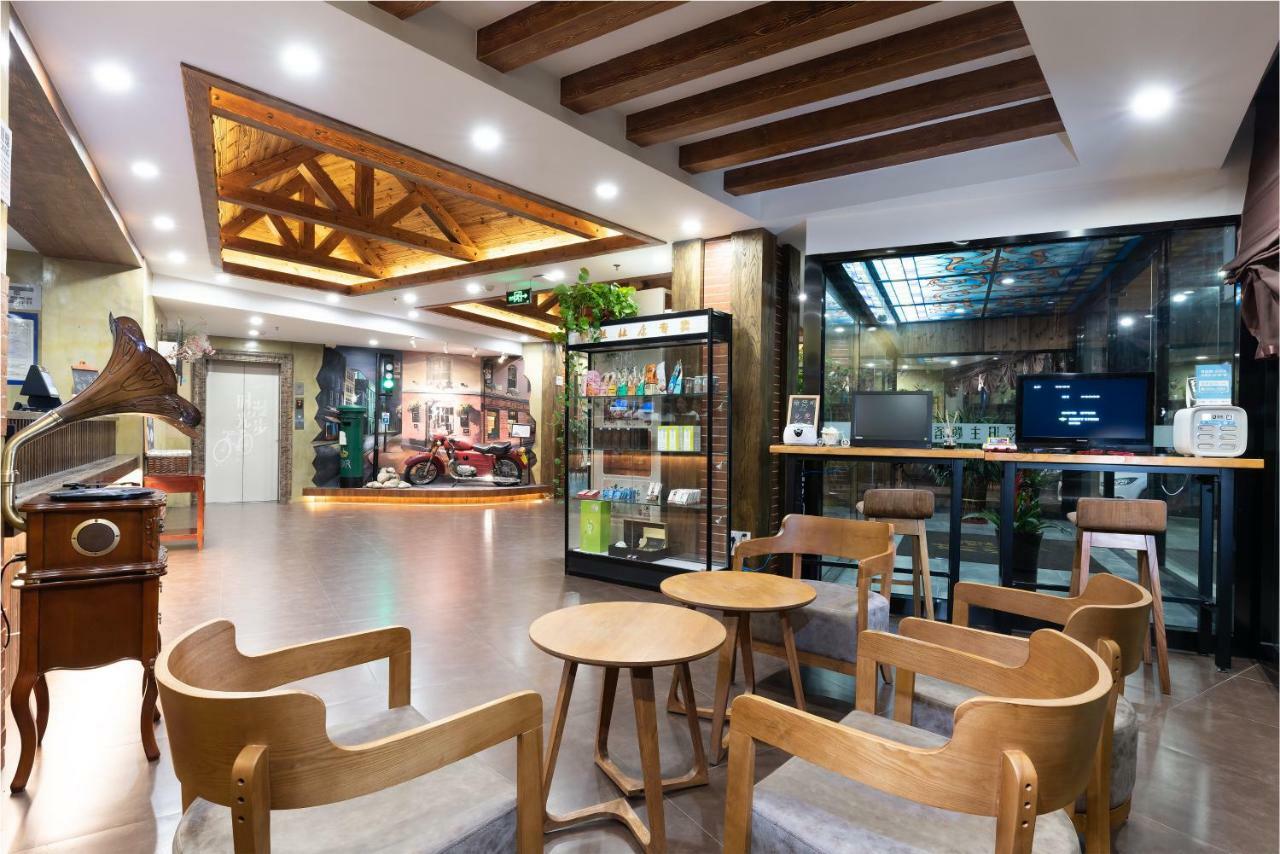 Nostalgia Hotel Near Tianjin Polar Ocean Word- Tianjin Fonte Joy World, 10 Minutes Drive Away From Tianjin Tanggu High-Speed Railway Station, Free Ice-Cream, Mineral Water, Snacks And Laundry Service, English Communication Well Dış mekan fotoğraf